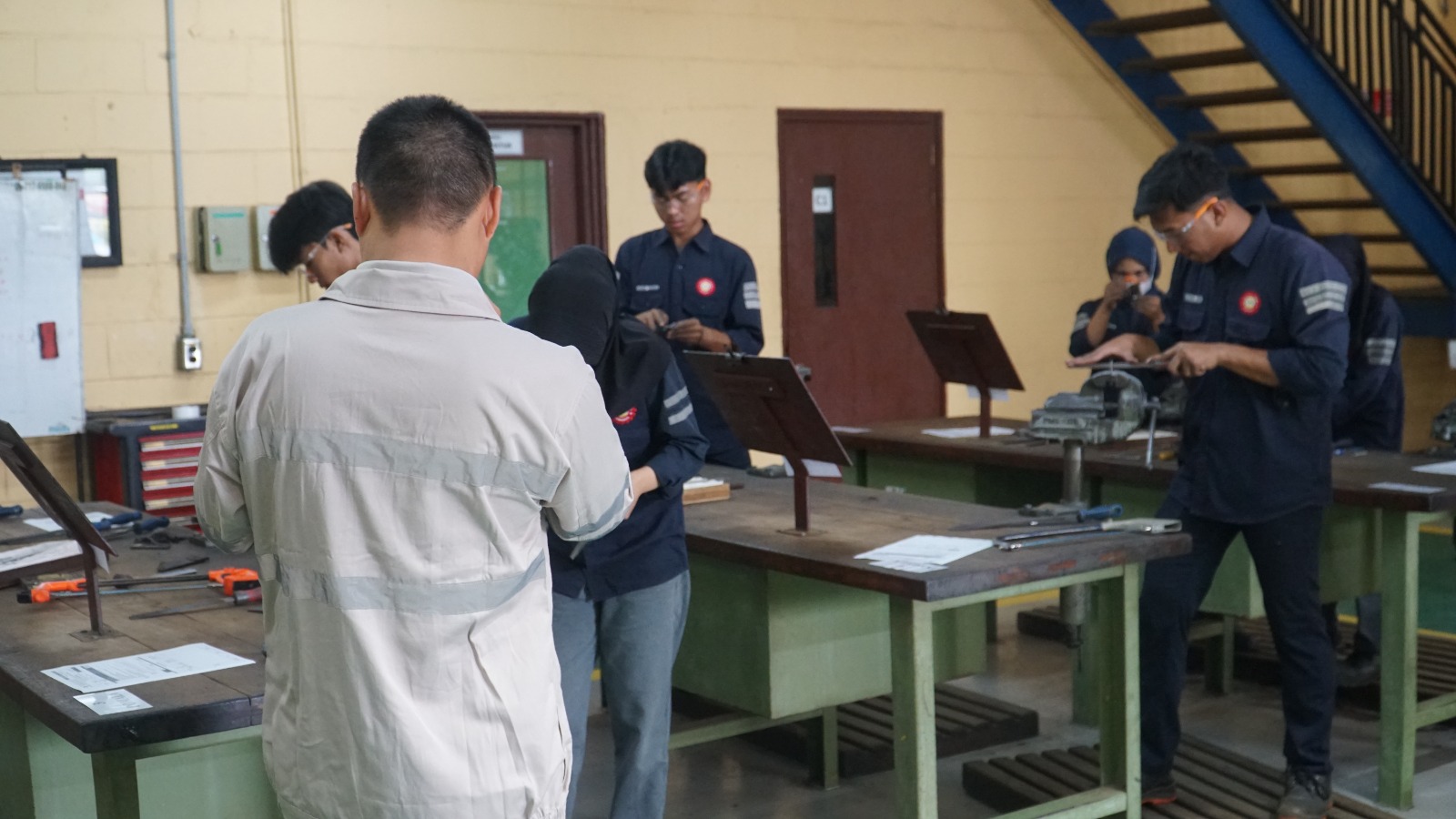 WhatsApp Image 2025-10-13 at 13.15.56 (5)