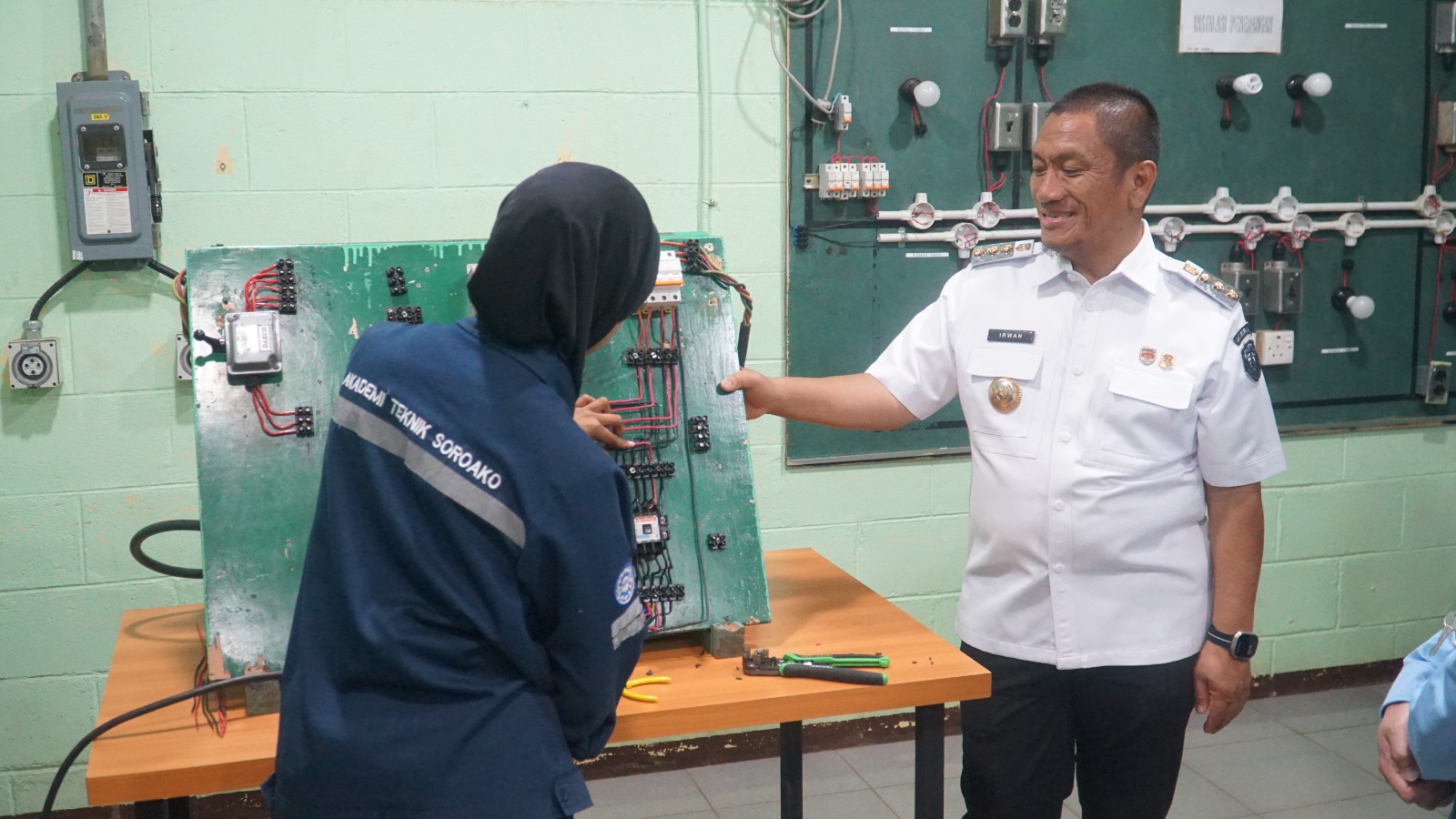 WhatsApp Image 2025-11-05 at 10.07.36 (1)