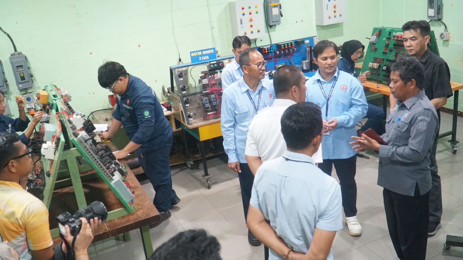 WhatsApp Image 2025-11-05 at 10.07.36 (2)