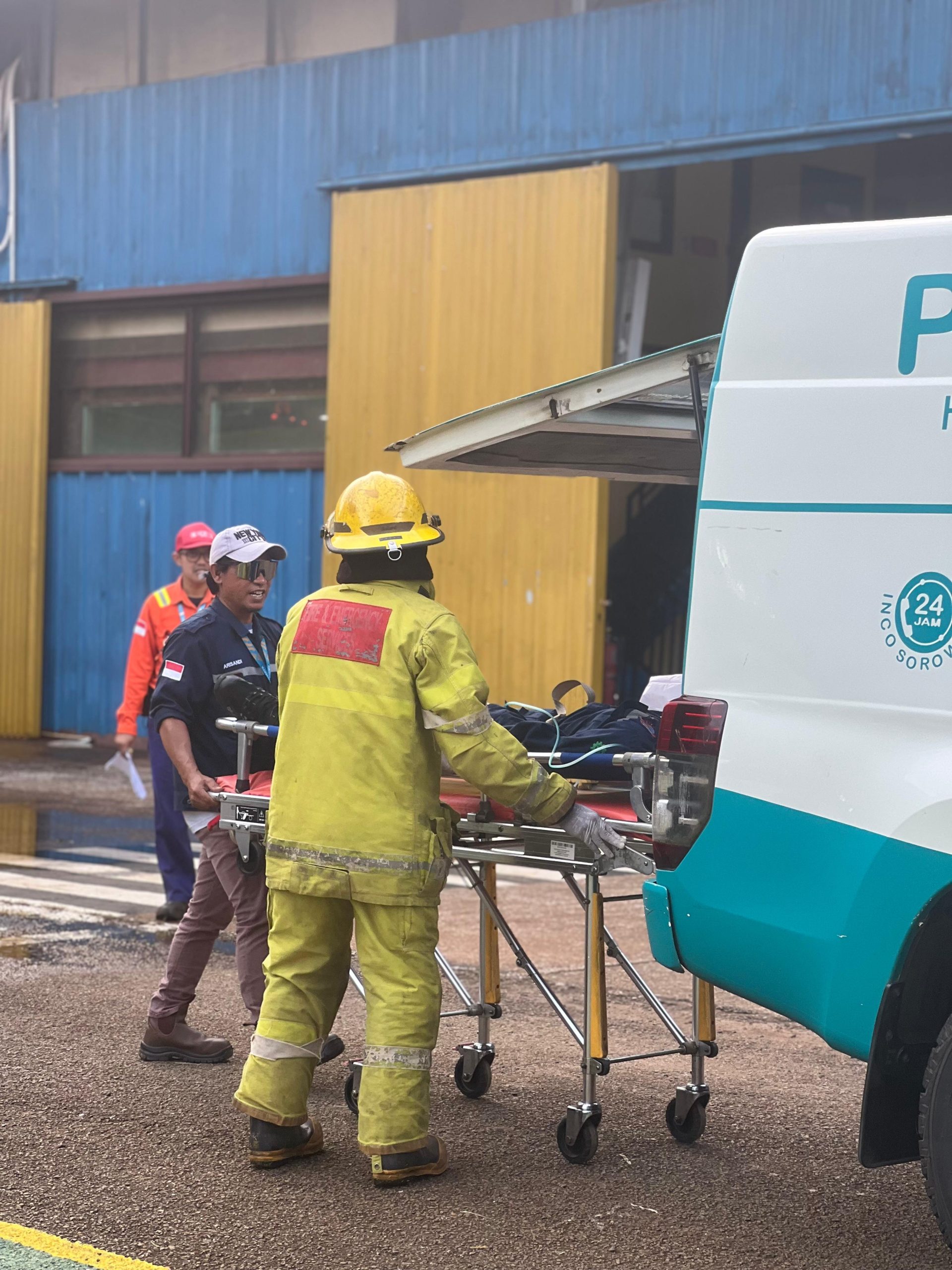 WhatsApp Image 2025-11-28 at 09.41.08 (2)