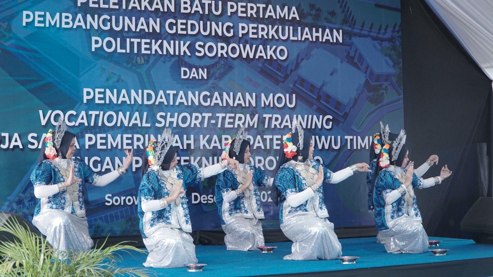 WhatsApp Image 2025-12-10 at 08.24.01 (17)